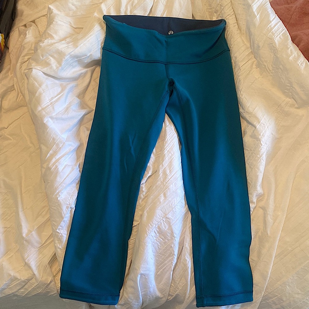 Reversible Lululemon Crop Leggings